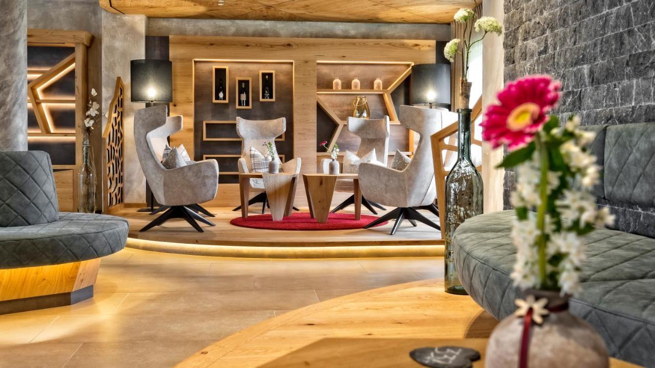 Hotel Sun Natz-Schabs Екстериор снимка