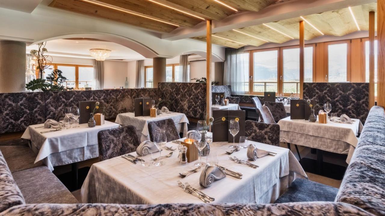 Hotel Sun Natz-Schabs Екстериор снимка